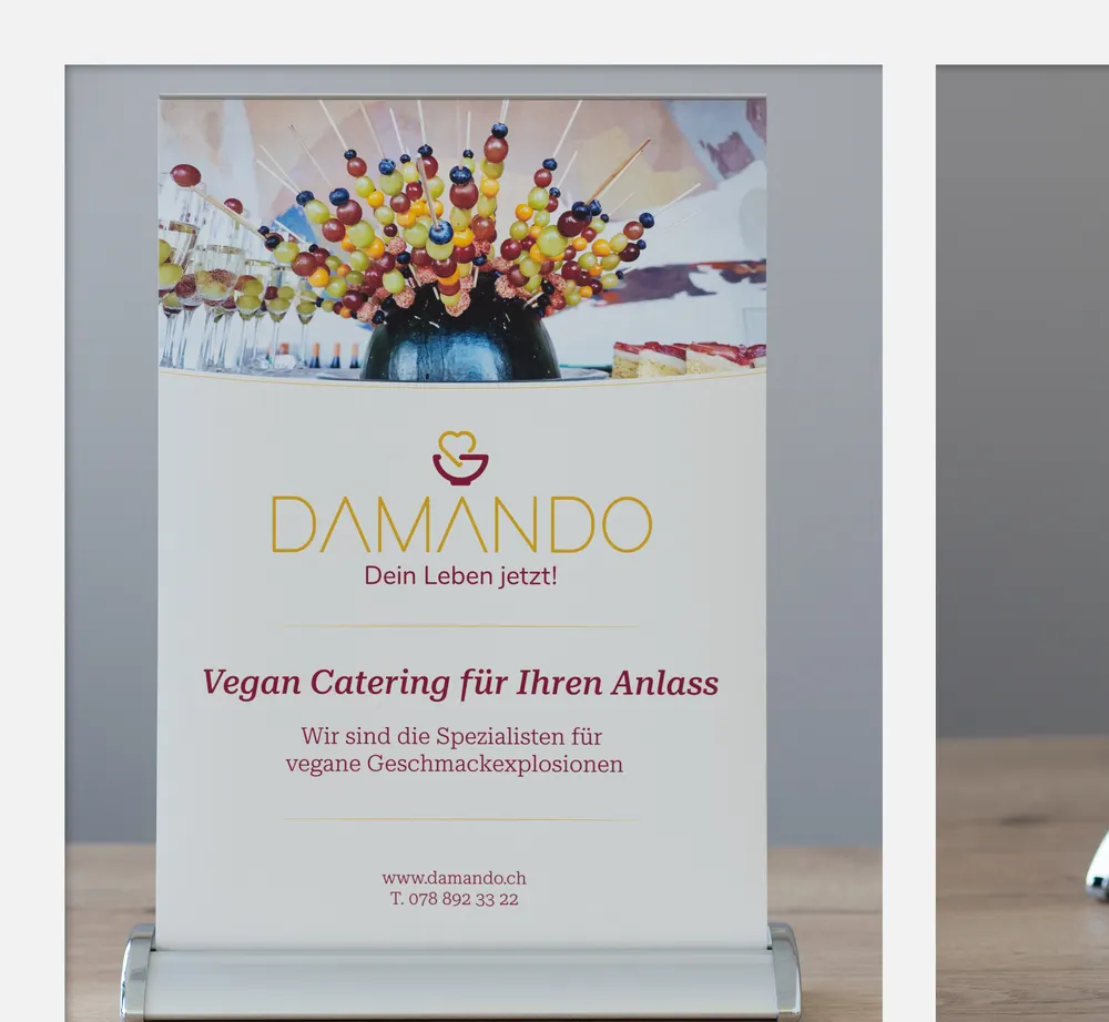 Roll-Up Bannerdisplay mit individuellem Design – Werbemittel von Werbung 360°